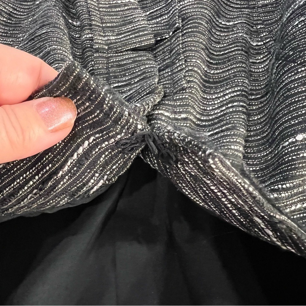 Chico's Size 2 L Jacket Womens Black White Textured Metallic Ruffle Hem Blazer - Picture 9 of 11